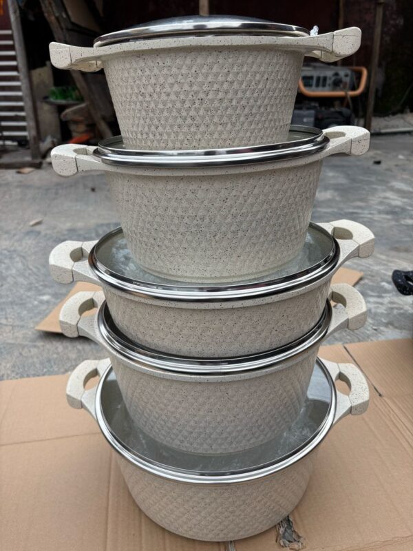 Queen Time (diamond) Pot - Image 2